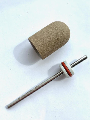 Pedicure bit with a removable composite cap Super Fine C13S